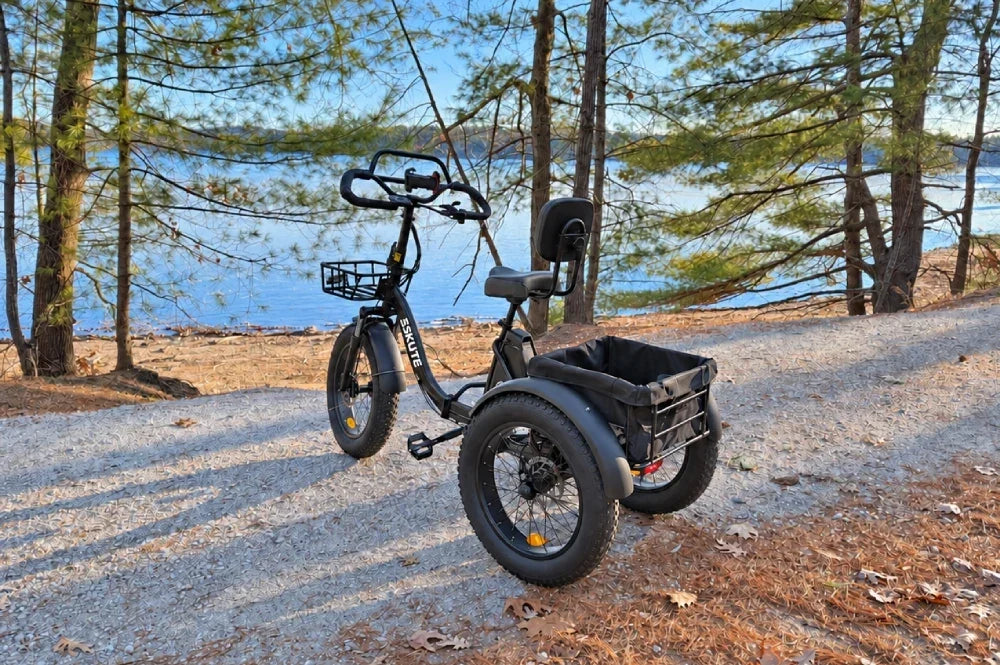 How to Ride and Turn Safely on an Electric Trike