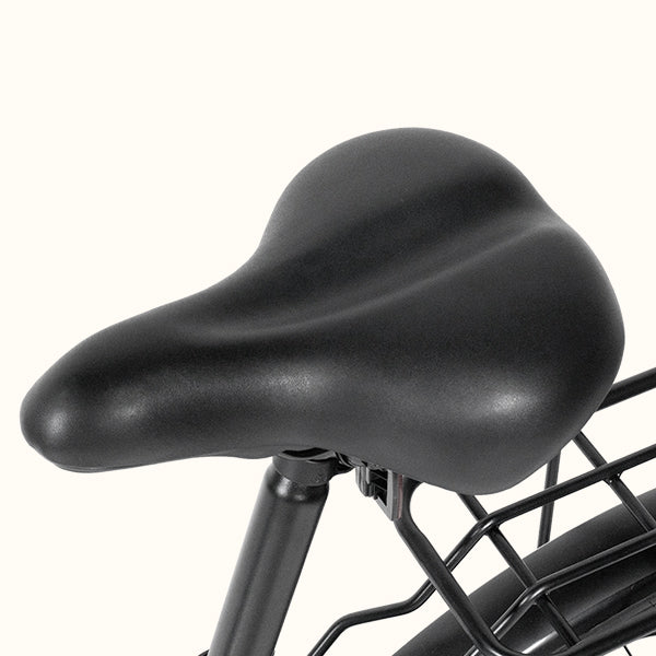 Ergonomischer Komfortsattel des C202 für bequemes Sitzen auch auf längeren Fahrten
