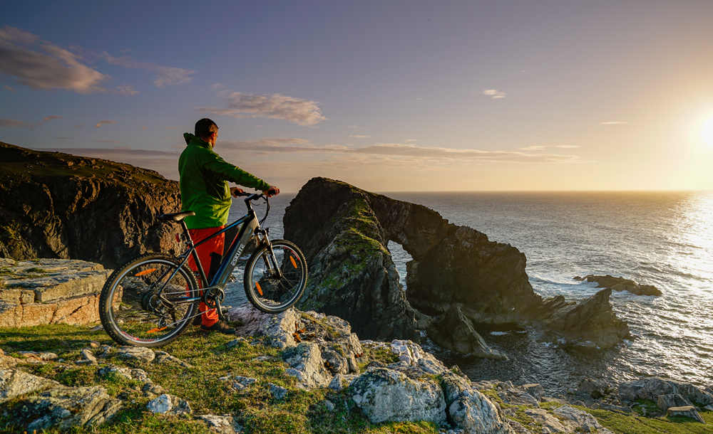 Was ist der Unterschied zwischen einem Hardtail und einem vollgefederten Elektrofahrrad