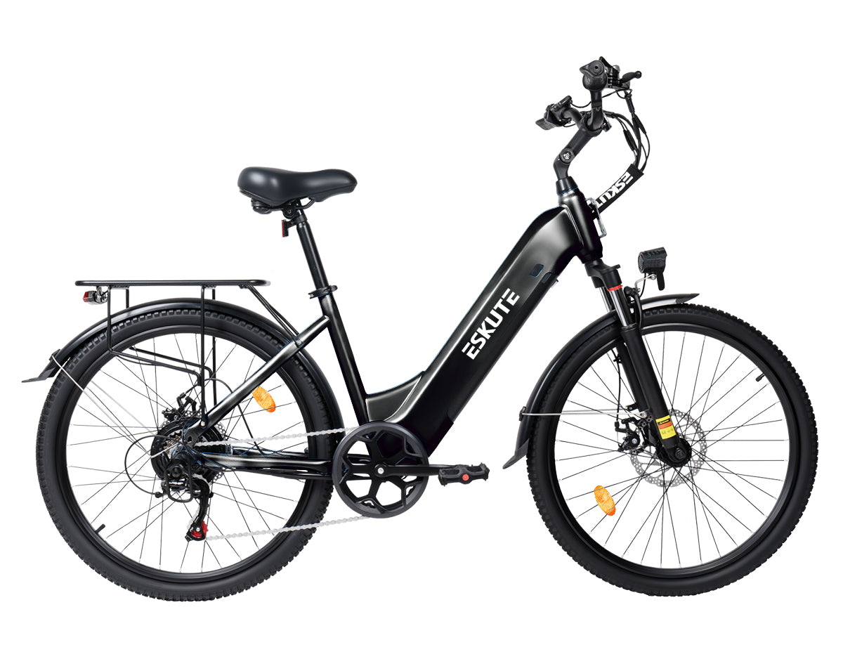 [Color:Schwarz]Eskute C202 Schwarz City-E-Bike, Frontansicht für stilvolles städtisches Pendeln.